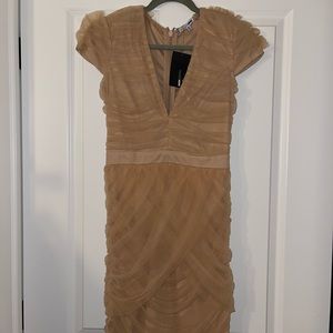 Fashion Nova Size M bodycon dress